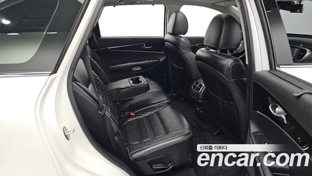 Kia Sorento 2018 — photo 18