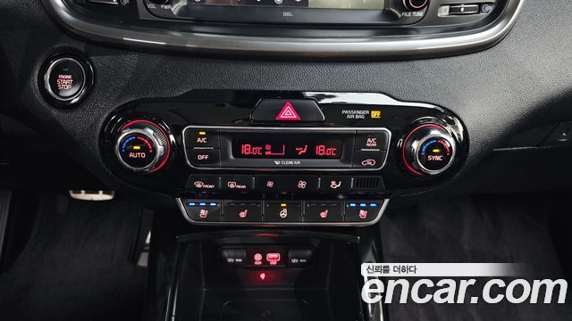 Kia Sorento 2018 — photo 22