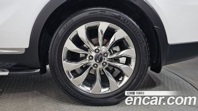 Kia Sorento 2018 — photo 7