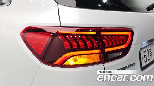 Kia Sorento 2018 — photo 9