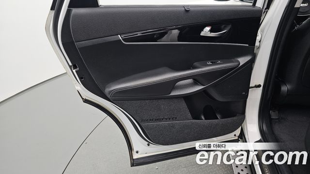 Kia Sorento 2018 — photo 15