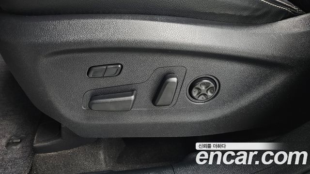 Kia Sorento 2018 — photo 28