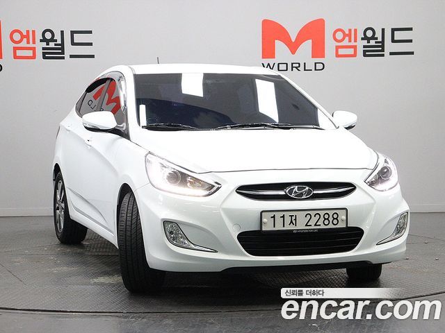 Hyundai Accent 2015 — photo 2