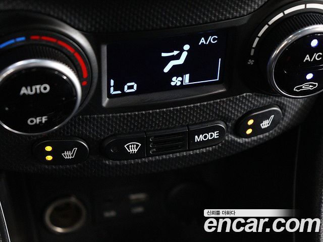 Hyundai Accent 2015 — photo 12