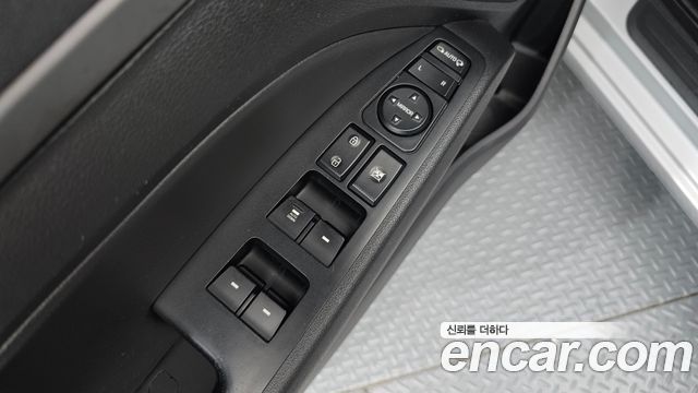 Hyundai AVANTE 2016 — photo 26