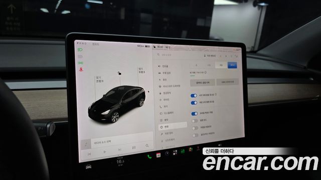 Tesla Model Y 2021 — photo 23