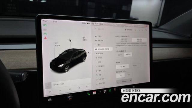 Tesla Model Y 2021 — photo 24