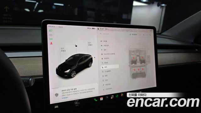 Tesla Model Y 2021 — photo 27