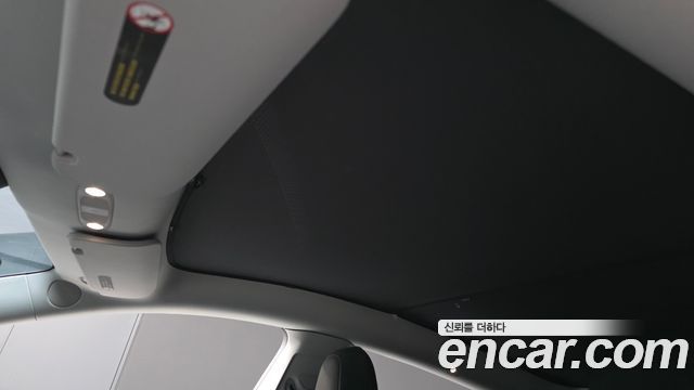 Tesla Model Y 2021 — photo 31