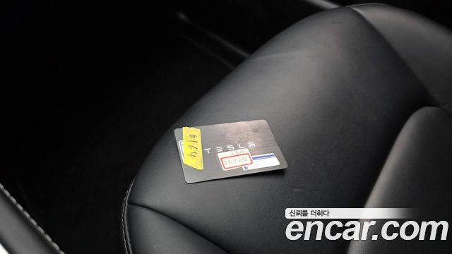 Tesla Model Y 2021 — photo 33