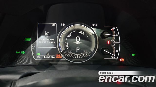 Lexus ES 2024 — photo 8