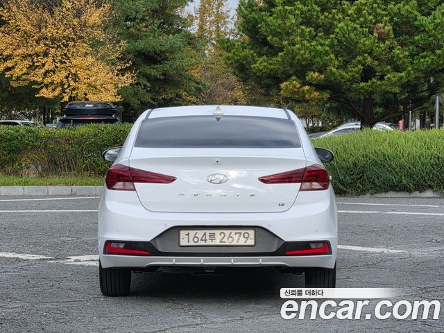 Hyundai AVANTE 2020 — photo 2