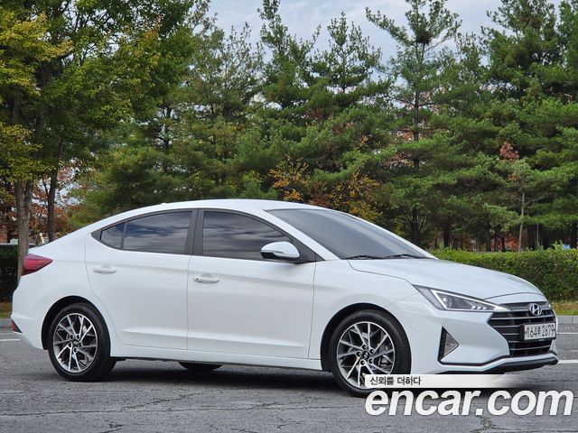 Hyundai AVANTE 2020 — photo 6