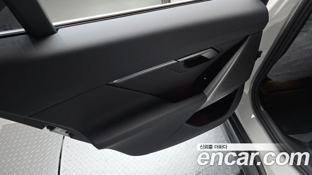 BMW 5-Series 2026 — photo 15