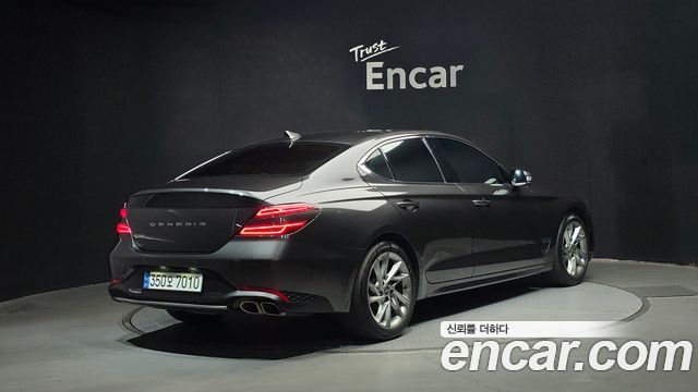 Genesis G70 2023 — photo 2