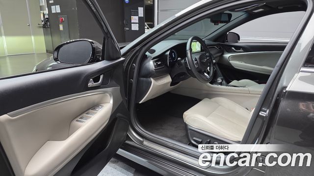 Genesis G70 2023 — photo 13