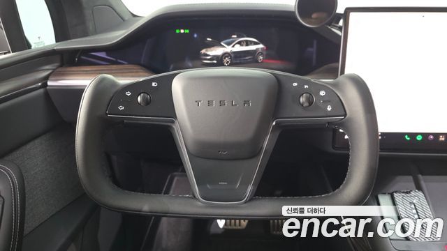 Tesla Model X 2023 — photo 19
