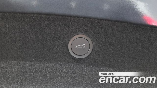 Tesla Model X 2023 — photo 27