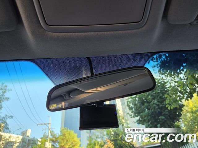 Kia K3 2015 — photo 18