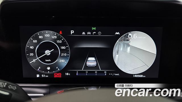 Kia Canival 2022 — photo 11