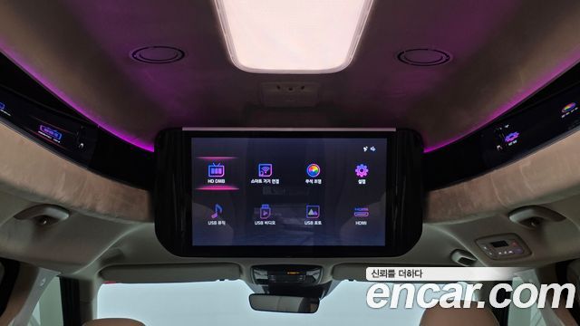 Kia Canival 2022 — photo 25