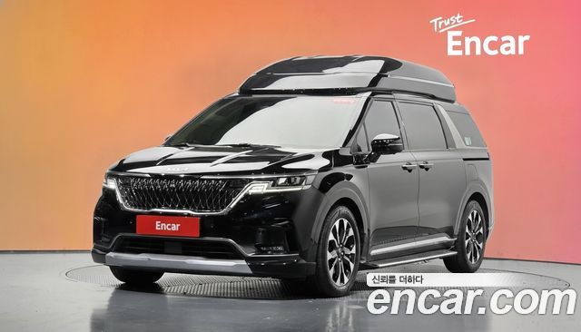 Kia Canival 2022 — photo 1