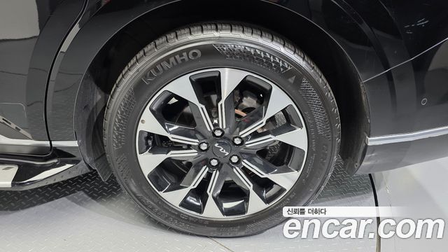Kia Canival 2022 — photo 7