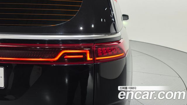 Kia Canival 2022 — photo 9