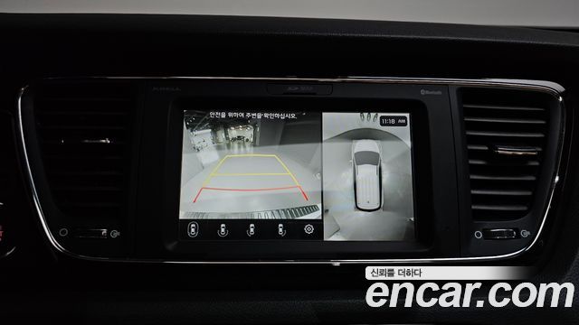 Kia Canival 2020 — photo 21