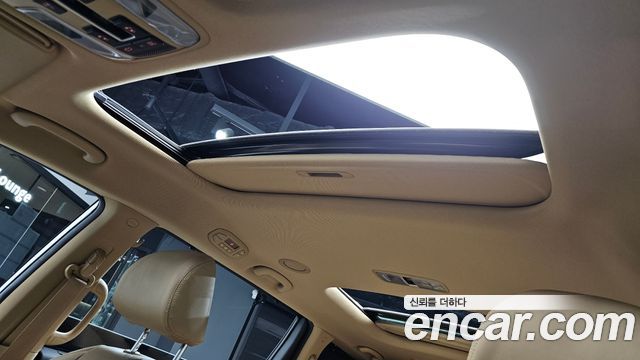 Kia Canival 2020 — photo 23