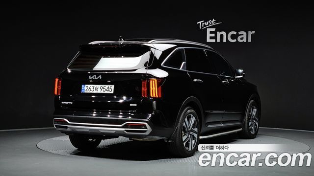 Kia Sorento 2023 — photo 2