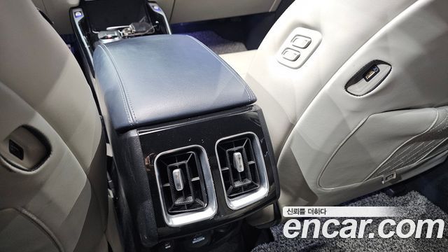 Kia Sorento 2023 — photo 35