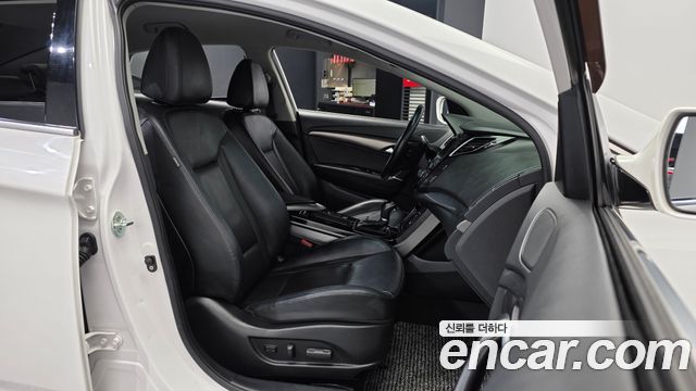 Hyundai i40 2016 — photo 17