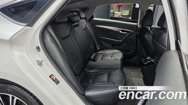 Hyundai i40 2016 — photo 18
