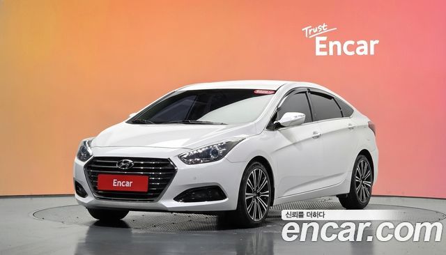 Hyundai i40 2016 — photo 1