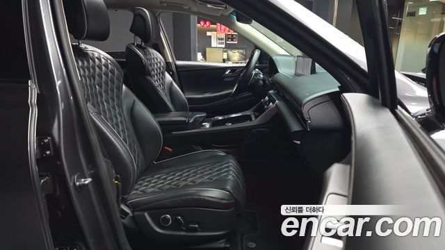 Genesis GV80 2020 — photo 16