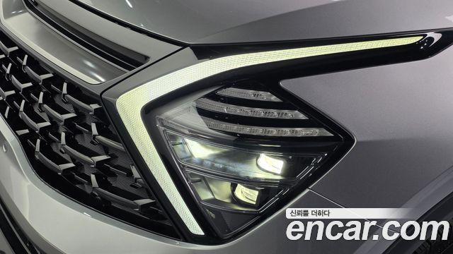 Kia Sportage 2024 — photo 8