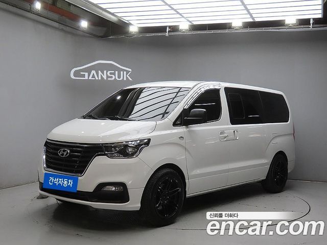 Hyundai Starex 2020 — photo 2