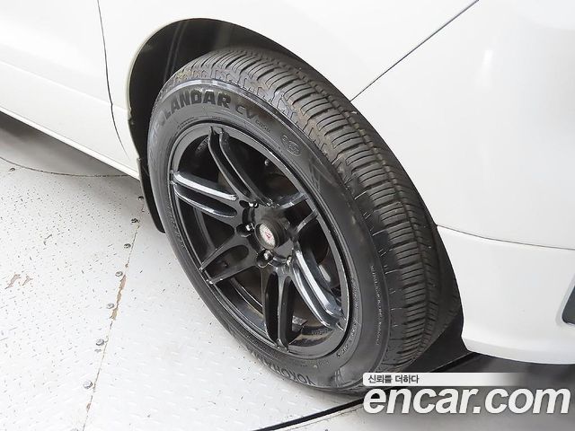 Hyundai Starex 2020 — photo 5