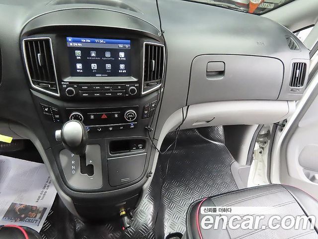 Hyundai Starex 2020 — photo 14