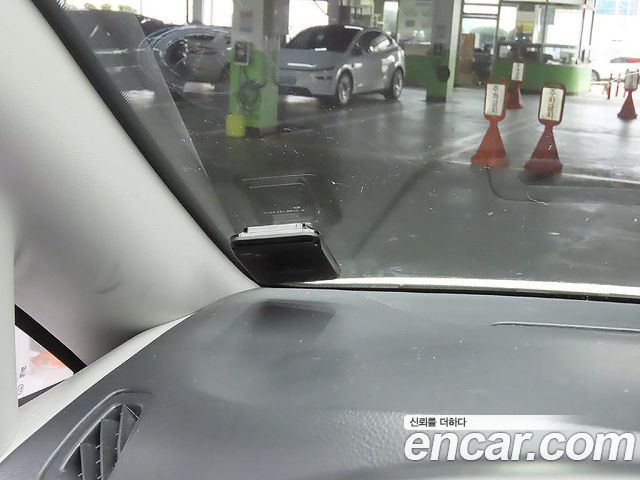 Hyundai Starex 2020 — photo 18