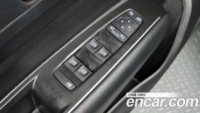Renault Korea QM6 2022 — photo 18