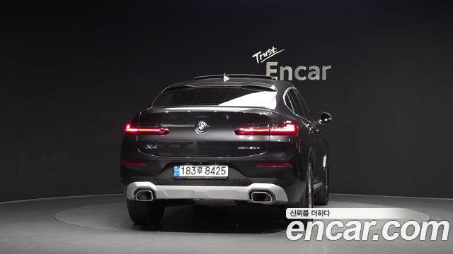 BMW X4 2022 — photo 4