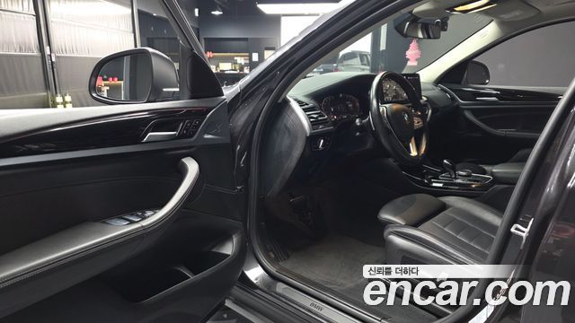 BMW X4 2022 — photo 13