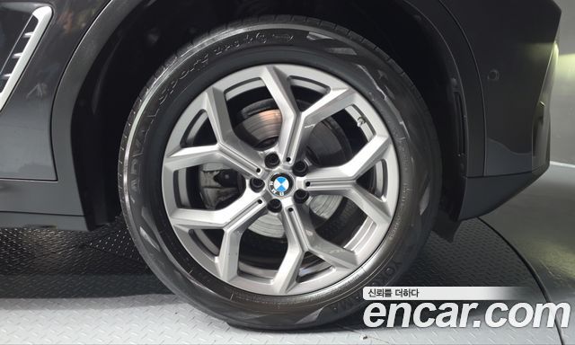BMW X4 2022 — photo 7