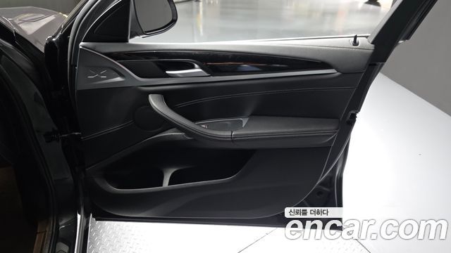 BMW X4 2022 — photo 14