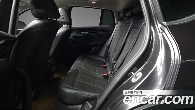 BMW X4 2022 — photo 16