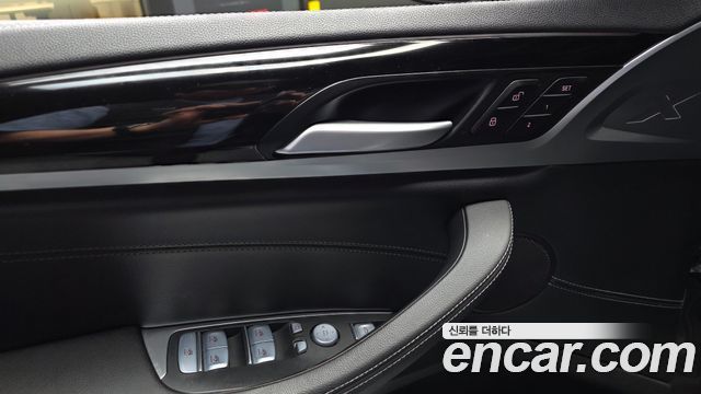 BMW X4 2022 — photo 27