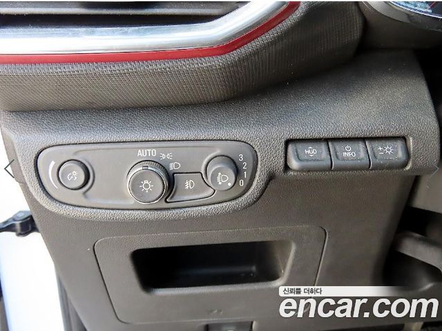 Chevrolet Korea Trailblazer 2023 — photo 12