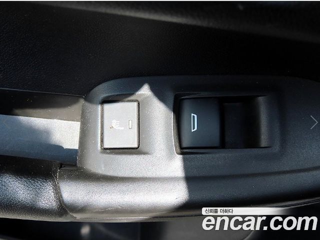 Chevrolet Korea Trailblazer 2023 — photo 17